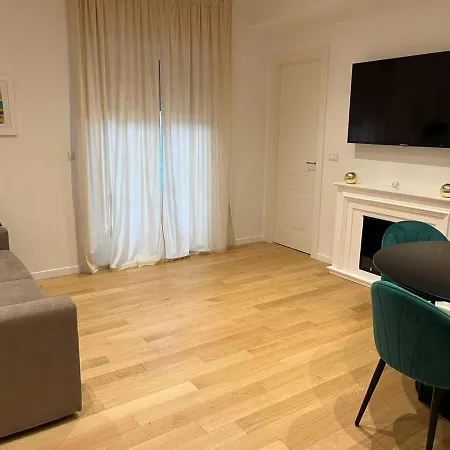 Barium - Elegante In Centro *